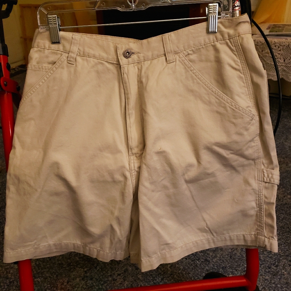 New no tags SHORTS 16 averge